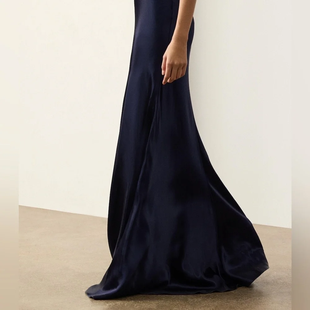 RALPH LAUREN COLLECTION MASSINA STRETCH SATIN SKIRT IN NAVY BLUE